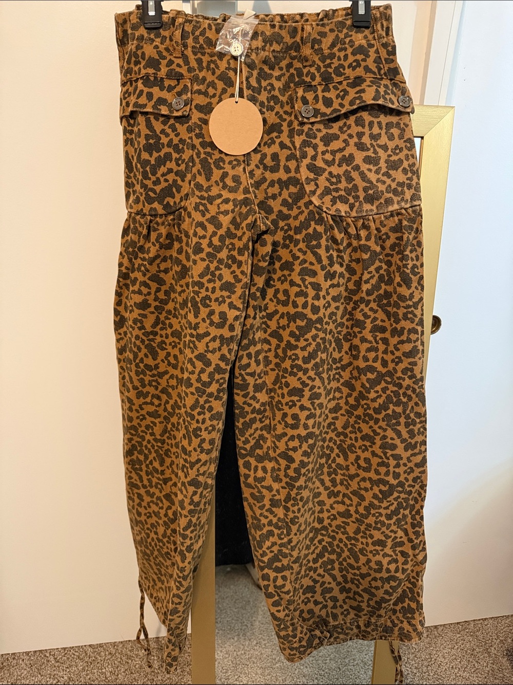 BiBi Leopard Print Cargo Balloon style pants Brown /Black